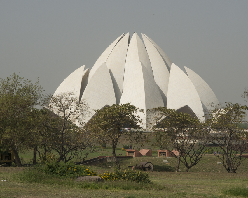 anthonylujan-lotustemple-india-emergingom-12