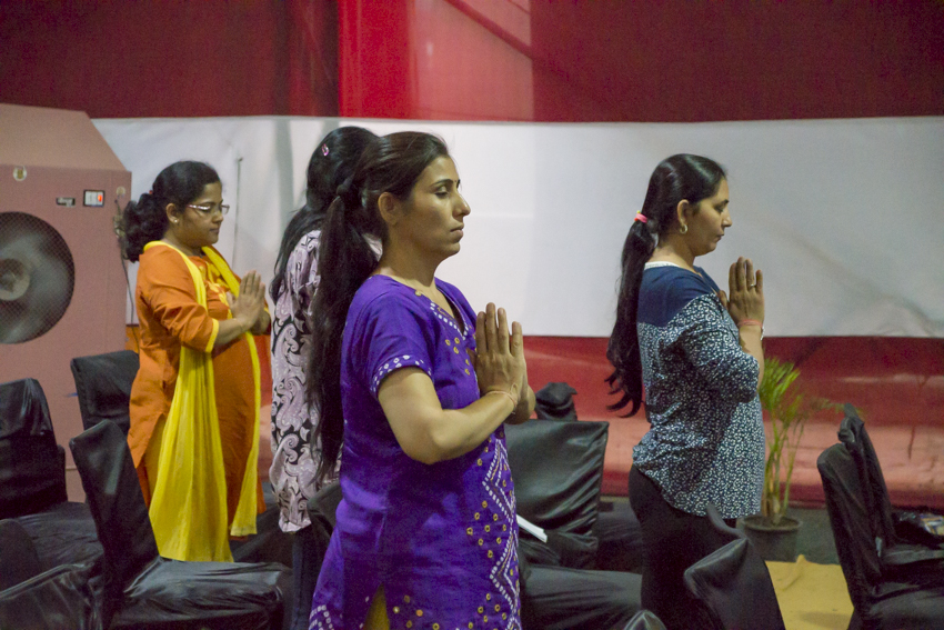 2016 Ujjain Yoga Kumbh Day 2 Meditation Finding God (19)