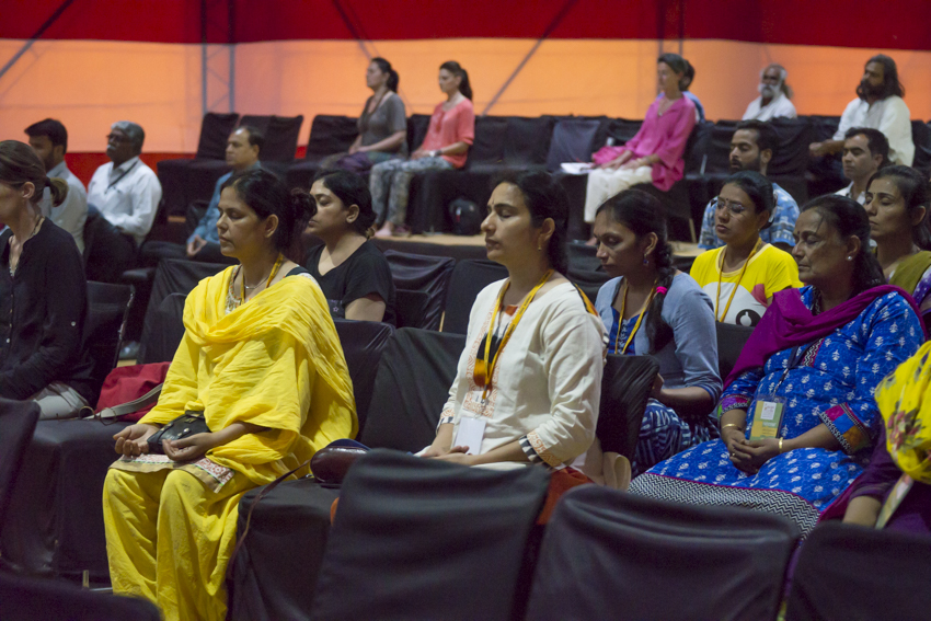 2016 Ujjain Yoga Kumbh Day 2 Meditation Finding God (4)